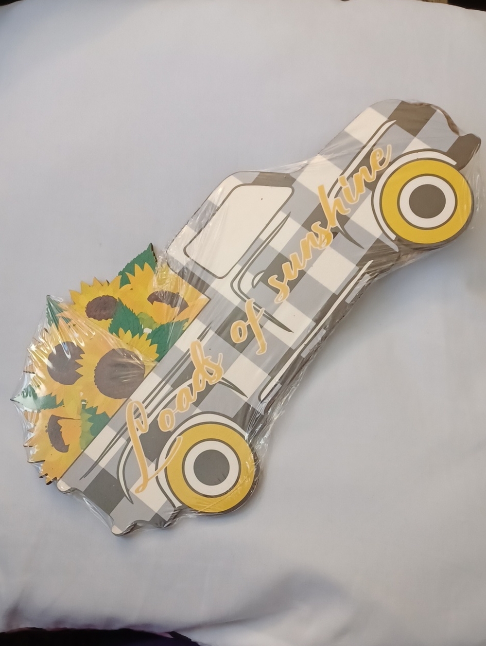 4/$30 New Wooden Sunflower Truck Sign - "Loads Of Sunshine"